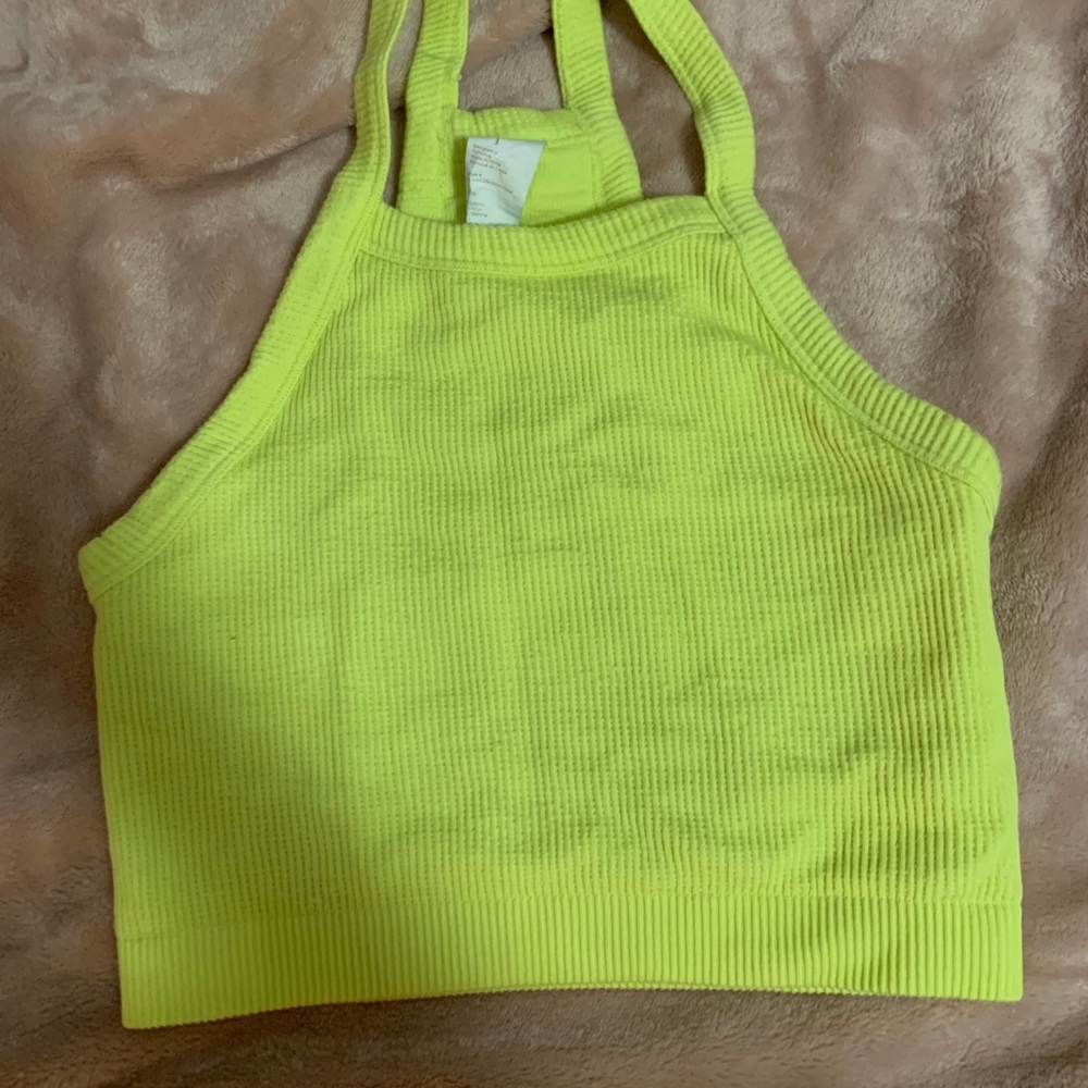 Fabletics top
